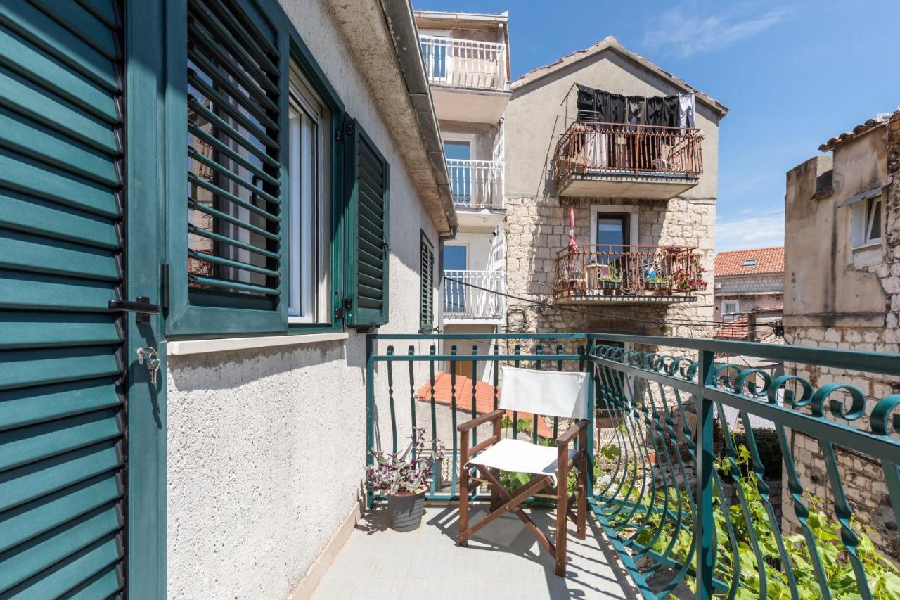 Luxury Apartment Silvana With Beautiful Garden Split Exterior foto
